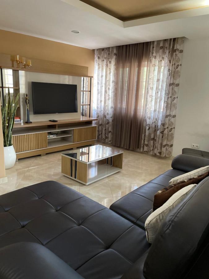 Apartamentos Avenida Praia Dış mekan fotoğraf